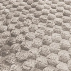 Bedsprei Fluffy Dots - Taupe