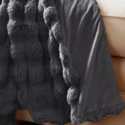 Plaid Pom Rabbit Fur - Antraciet